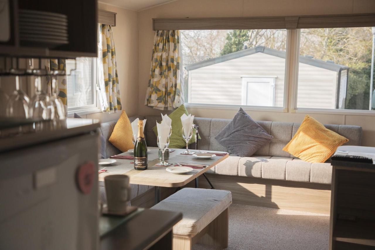 41 Orchard Bank, 3 Bed, Rockley Park Poole Villa Esterno foto